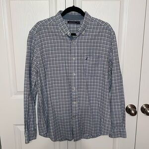 Men’s Nautica Long Sleeve Button Up Shirt
